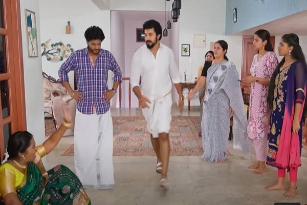 சன் டிவியில் எதிர்நீச்சல் சீரியலில் இருந்து இந்த பிரபலம் வெளியேறுகிறாரா?.. ரசிகர்கள் ஷாக்