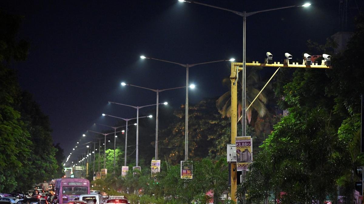 Chennai Corporation plans to tap nearly ₹100 crore revenue from ads on street light poles and medians
