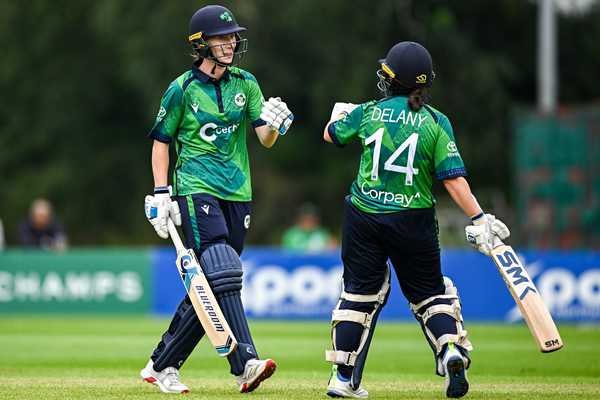 All-round Ireland go 1-0 up with comfortable win