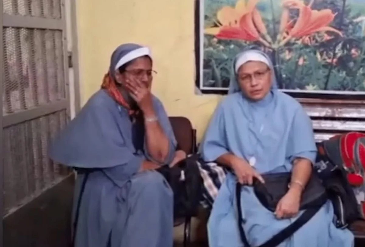 Kerala Nuns Arrested in Chhattisgarh After Bajrang Dal Protest