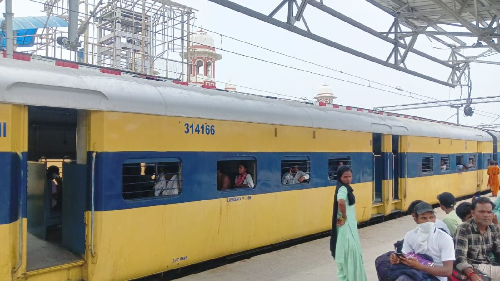 How many passengers travelled in general coaches in last 5 financial years? Indian Railways data reveals | India News