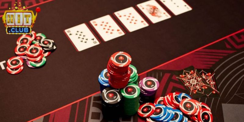 Poker Hitclub là mô hình poker trực tuyến chiến thuật